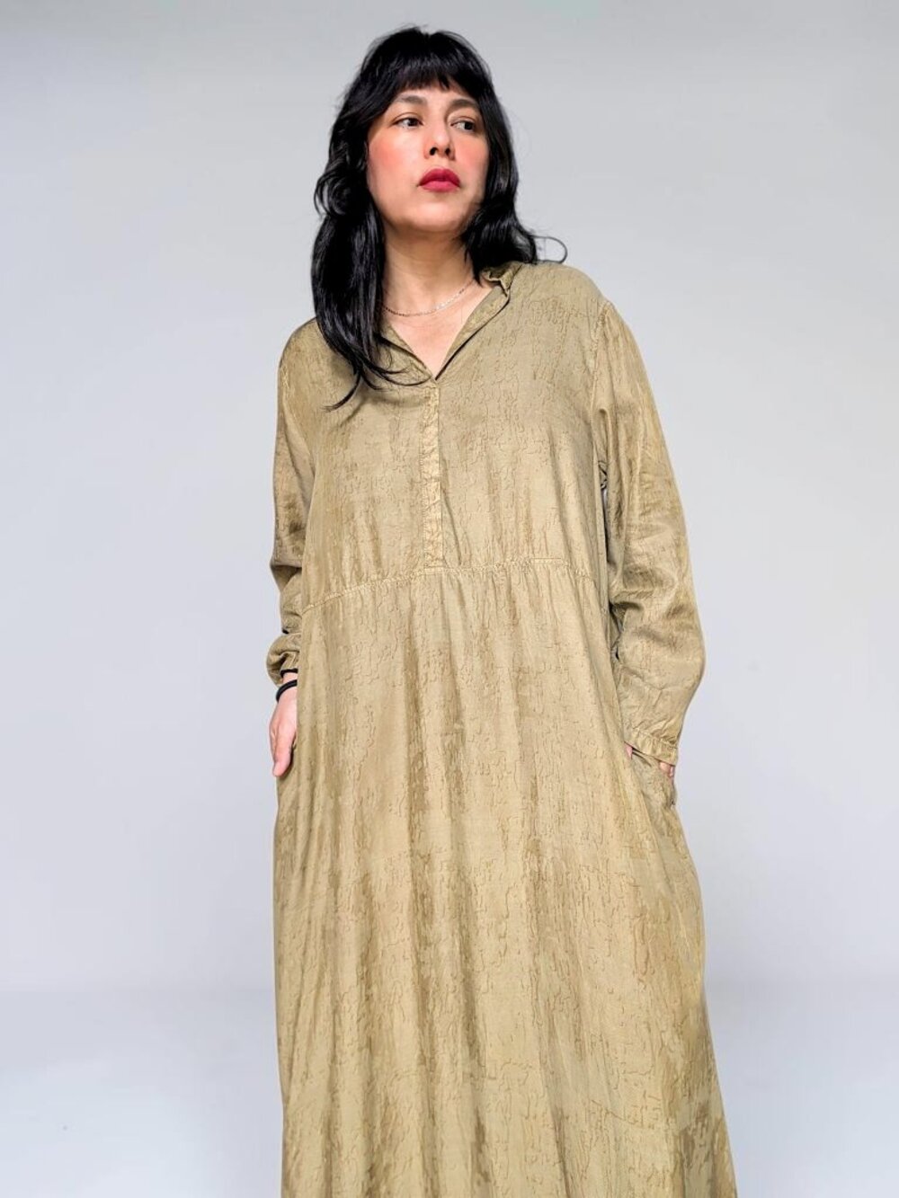 Ischiko neutral minimalist green abstract print pocket parachute maxi dress 1